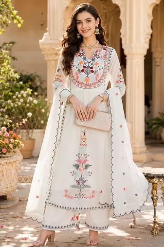 Women's faux georgette fabric thread embroidery kurta set with dupatta