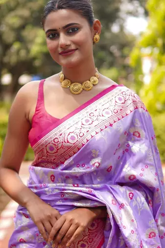 Lavender floral silk blend banarasi saree