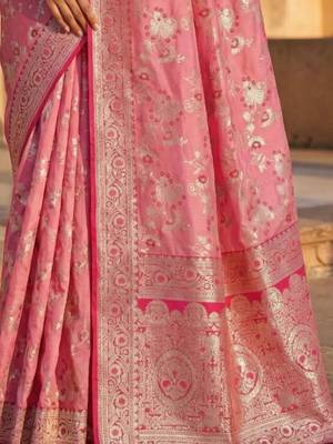 Pink floral silk blend banarasi saree 3