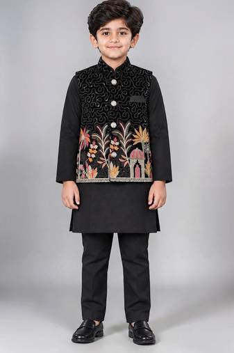 Boys black cotton blend kurta trouser set with velvet floral embroidered swirl sequined waistcoat