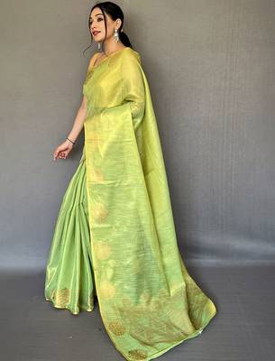Green floral woven design zari tissue kanjeevaram saree 2