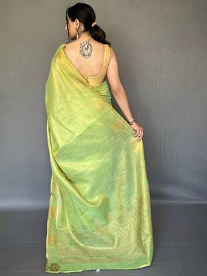 Green floral woven design zari tissue kanjeevaram saree 3