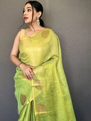 Green floral woven design zari tissue kanjeevaram saree 4