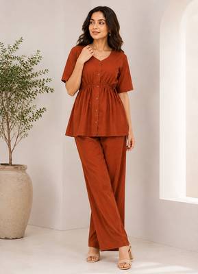 Women's rust solid short sleeve top with elastic waist trousers co-ord 2
