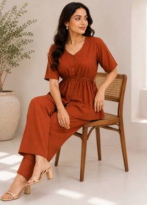 Women's rust solid short sleeve top with elastic waist trousers co-ord 5