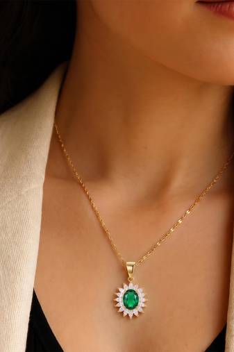 Green elegant pendant chain cz crystal studded casual daily wear jewelry for women
