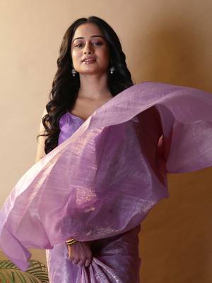 Lavender woven design tissue saree 4