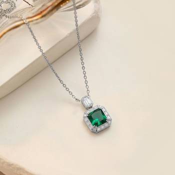 Green solitaire pendant chain crystal studded casual daily wear jewelry for women 2