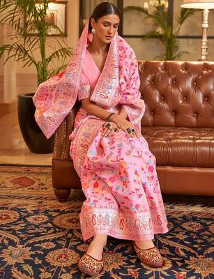Pink women paisley woven design kanjeevaram saree 2