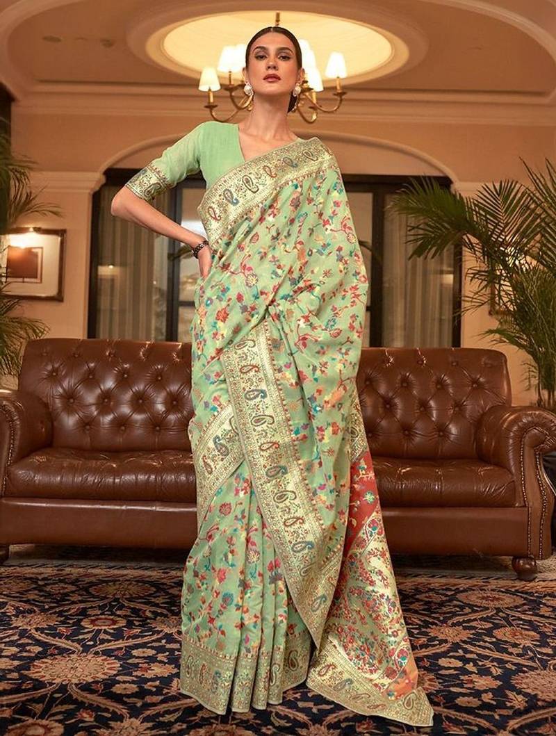 Green floral zari kanjeevaram saree