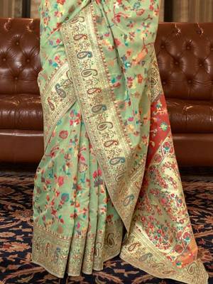 Green floral zari kanjeevaram saree 3