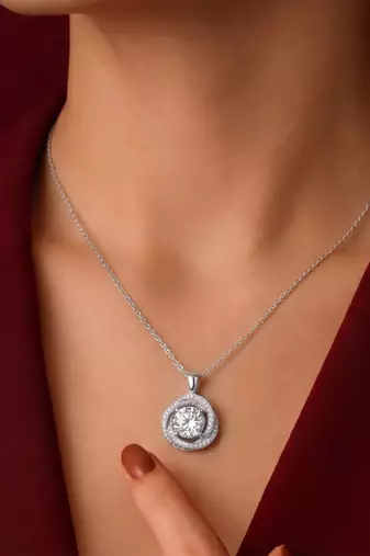 Elegant pendant chain cz crystal studded jewelry for women