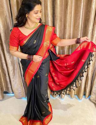 Black ethnic motifs kanjeevaram saree 1