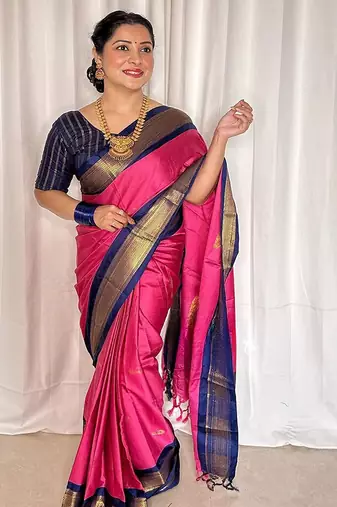 Pink ethnic motifs zari kanjeevaram saree