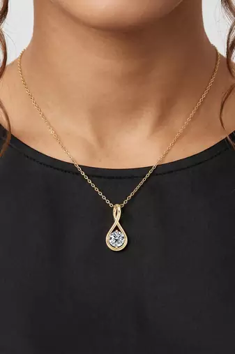 White teardrop pendant chain crystal studded casual daily wear jewelry for women