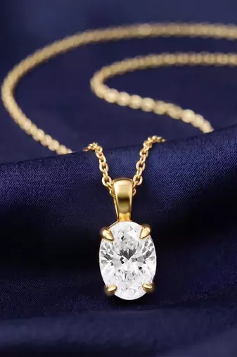 White fancy pendant chain crystal studded casual daily wear jewelry for women
