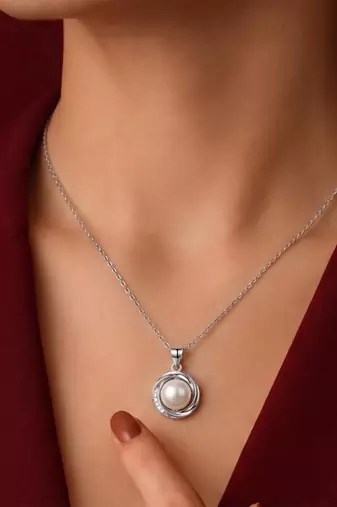 Fancy pendant chain pearl studded casual daily wear jewelry for women