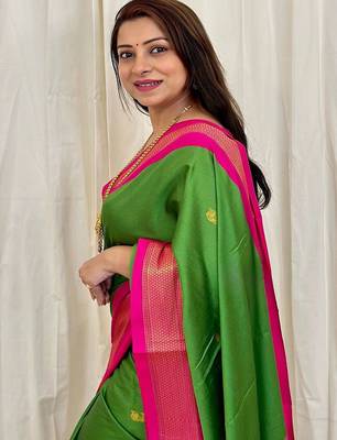 Green ethnic motifs woven design zari kanjeevaram saree 3