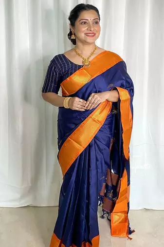 Blue ethnic motifs zari kanjeevaram saree