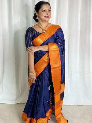 Blue ethnic motifs zari kanjeevaram saree 2