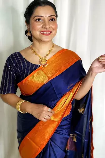 Blue ethnic motifs zari kanjeevaram saree