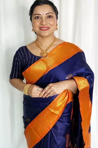 Blue ethnic motifs zari kanjeevaram saree