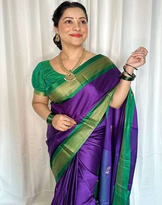 Violet ethnic motifs zari kanjeevaram saree 3