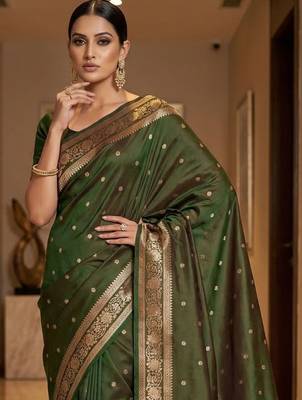 Green zari silk blend designer banarasi saree 2