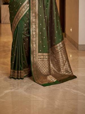 Green zari silk blend designer banarasi saree 3