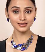 Splendid statuesque blue colour necklace earring set