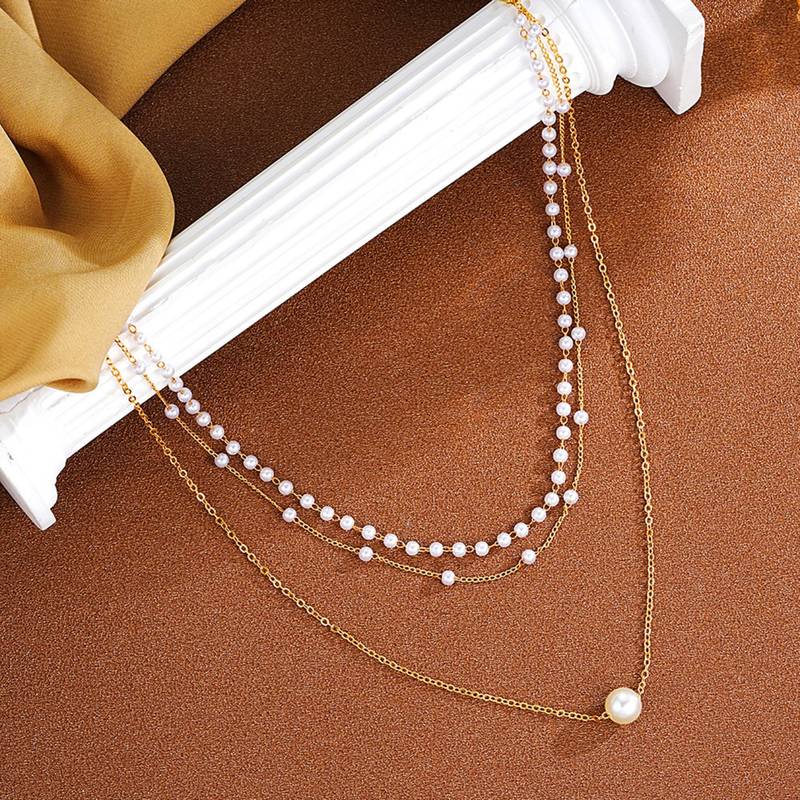 Stylish 3 layer chain necklace pearl studded casual contemporary jewelry for women