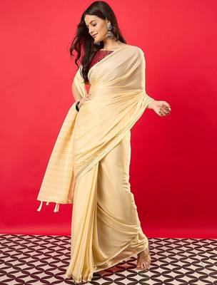 Peach solid mysore silk saree with woven design zari border 2
