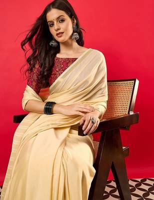 Peach solid mysore silk saree with woven design zari border 4