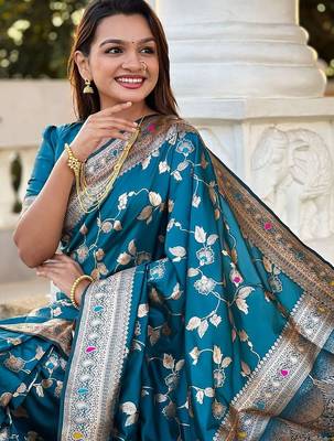 Blue woven design zari kanjeevaram saree 5