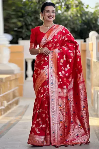 Red woven design zari kanjeevaram saree