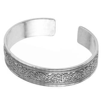 Fancy cuff bracelet for women 4