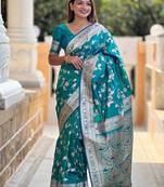 Blue murti ethnic motifs woven design zari kanjeevaram saree