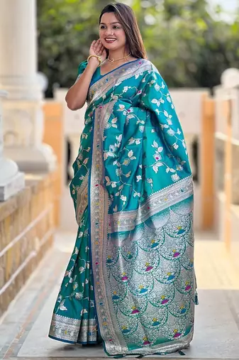 Blue murti ethnic motifs woven design zari kanjeevaram saree