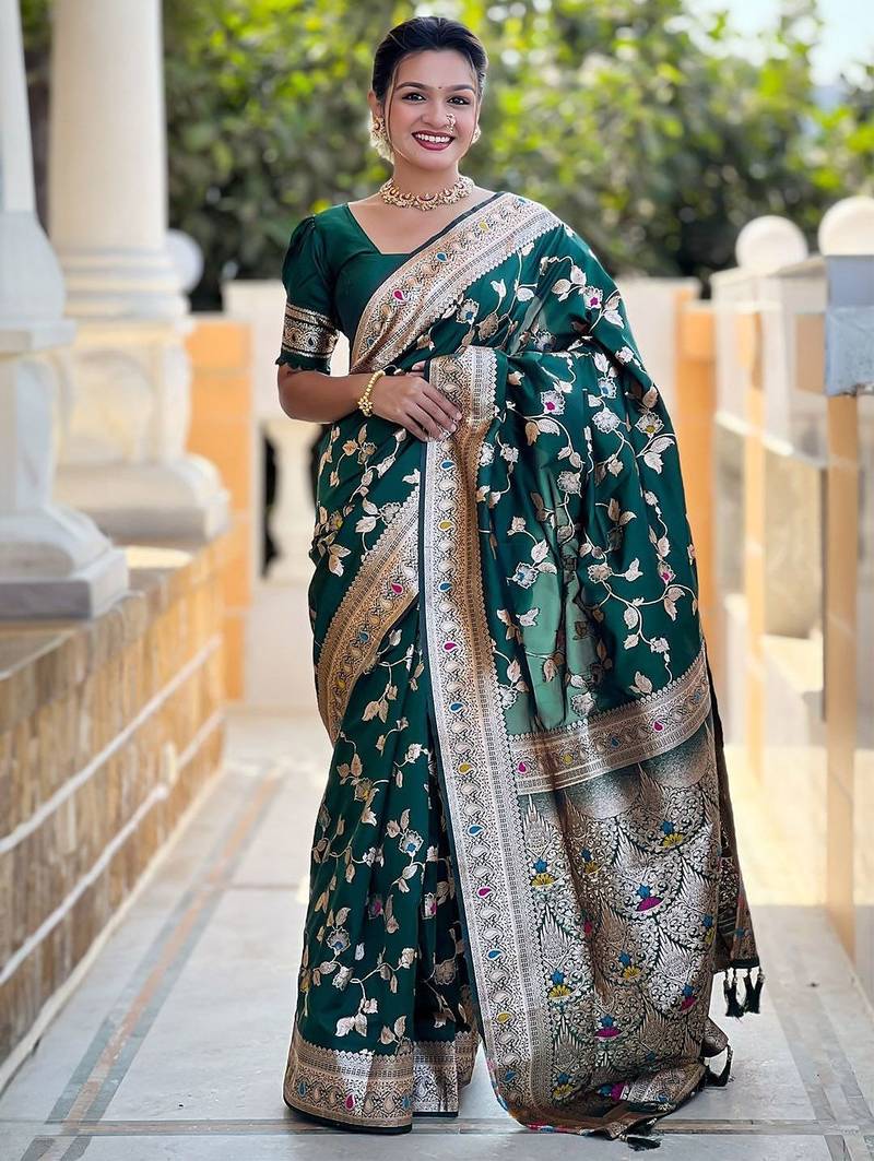 Green woven design zari kanjeevaram saree