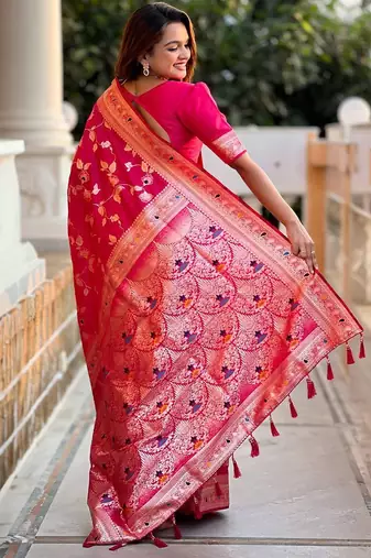 Pink woven design zari kanjeevaram saree