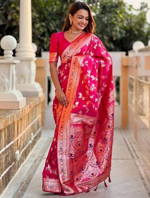 Pink woven design zari kanjeevaram saree 3