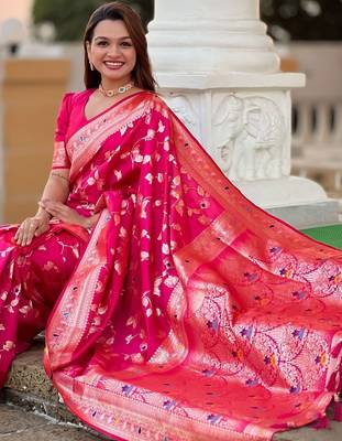 Pink woven design zari kanjeevaram saree 4