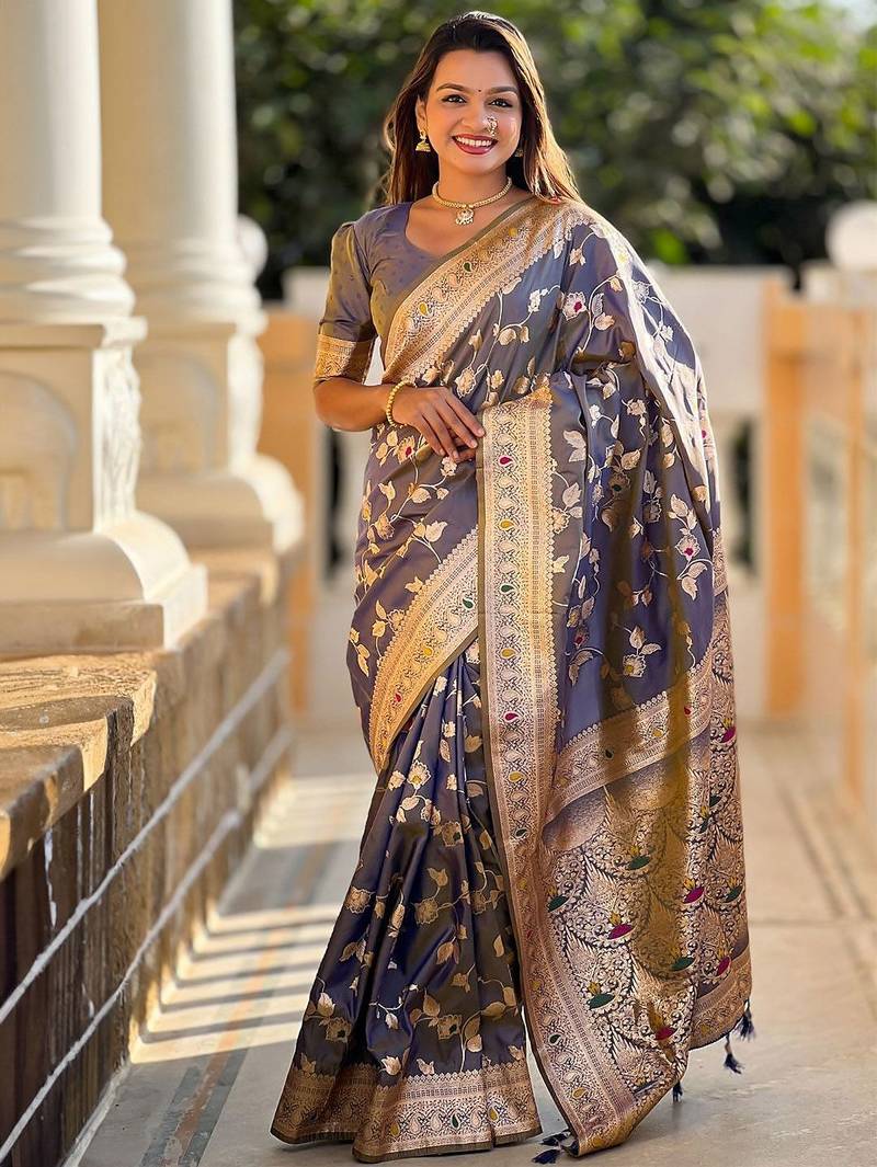 Grey woven design zari kanjeevaram saree