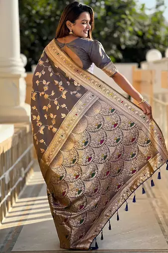 Grey woven design zari kanjeevaram saree