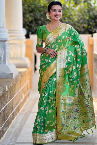 Green woven design zari kanjeevaram saree