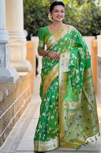 Green woven design zari kanjeevaram saree