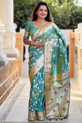 Blue floral woven design zari kanjeevaram saree