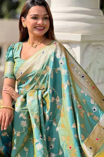 Blue floral woven design zari kanjeevaram saree