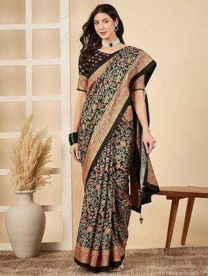 Black woven design silk blend banarasi saree 2