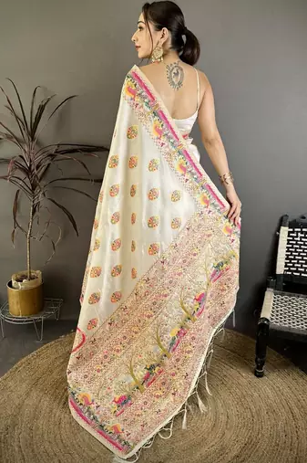 Off white floral zari silk blend jamdani saree